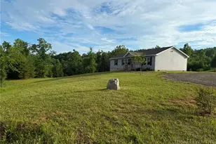 712 Continental Ave, Ennice, NC 28623 - Photo 33