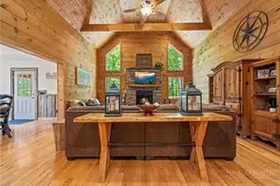 407 Signature Ridge Rd, Banner Elk, NC 28604 - Photo 5