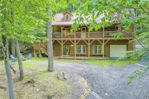 113 Poplar Dr, Beech Mountain, NC 28604 - Photo 3