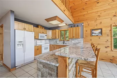 605 Valley View Drive, Purlear, NC 28665 - Photo 7