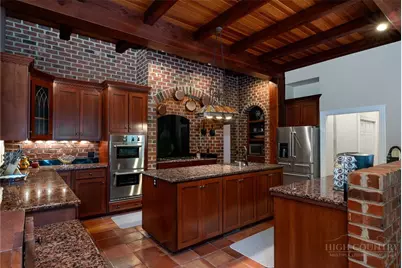 5712 Summit Road, Purlear, NC 28665 - Photo 13