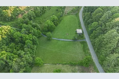 14008 Nc Hwy 194 N, Lansing, NC 28643 - Photo 5