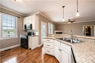 379 Horseshoe Bend Rd, Hudson, NC 28638 - Photo 11