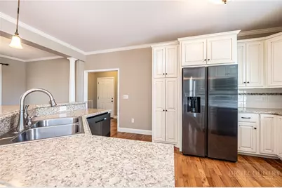 379 Horseshoe Bend Road, Hudson, NC 28638 - Photo 9