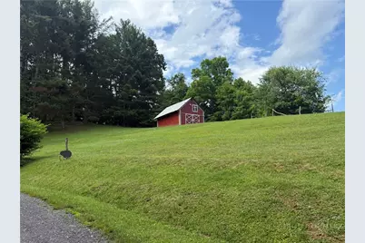 315 Al Blevins Road, Lansing, NC 28643 - Photo 27