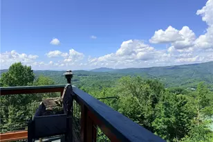 402 Turkey Knob Ln, Elk Park, NC 28622 - Photo 5