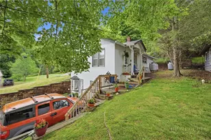 105 Summit St, Boone, NC 28607 - Photo 5