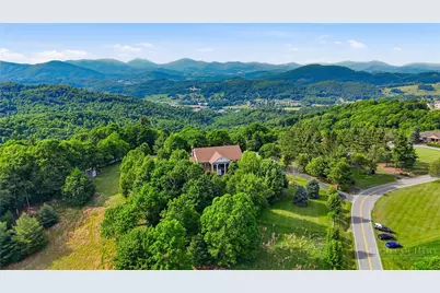 2040 Sorrento Drive, Boone, NC 28607 - Photo 47