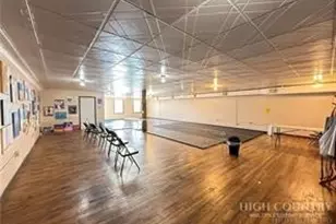 113 N Jefferson Ave, West Jefferson, NC 28694 - Photo 17