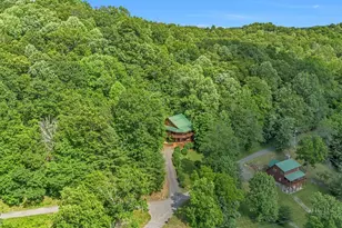 333 E Hidden Mountain Ln, Crumpler, NC 28617 - Photo 3