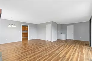 90 Rabbit Hill Ln, Newland, NC 28657 - Photo 13