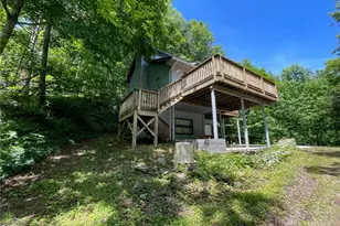 3065 Elk Park Hwy, Newland, NC 28657 - Photo 3