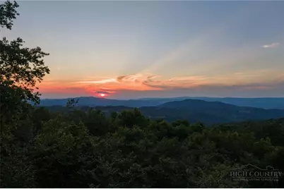 130 Raven Road, Beech Mountain, NC 28604 - Photo 3