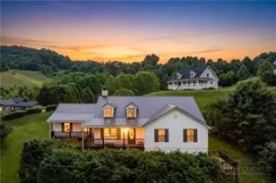 353 Woodbriar Dr, Sugar Grove, NC 28679 - Photo 1