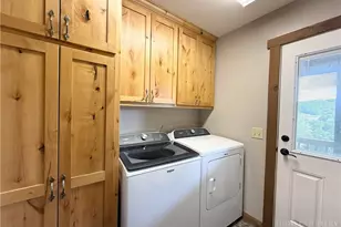 1400 Rustic Rd, West Jefferson, NC 28694 - Photo 19