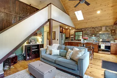 9440 Blackberry Road, Lenoir, NC 28645 - Photo 5