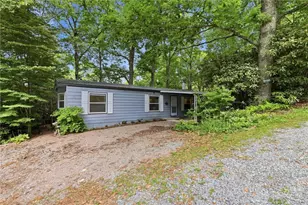 182 Fair Park Dr, Blowing Rock, NC 28605 - Photo 25