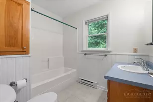 239 Honeysuckle Ln, Lansing, NC 28643 - Photo 27