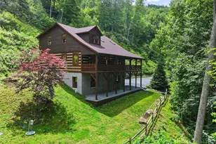 211 Wades Ln, Vilas, NC 28692 - Photo 3