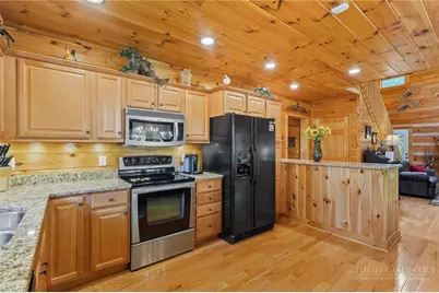211 Wades Lane, Vilas, NC 28692 - Photo 13