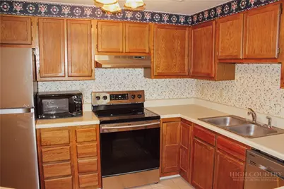 303 Sugar Top Drive #3625, Sugar Mountain, NC 28604 - Photo 5