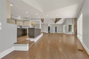 1122 Summit Park Dr, Banner Elk, NC 28604 - Photo 17