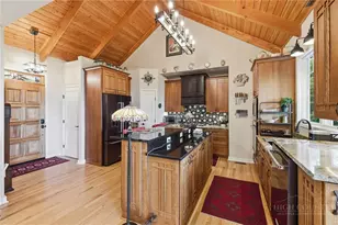 882 Sunset Dr, Blowing Rock, NC 28605 - Photo 11