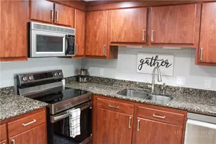 303 Sugar Top Dr, Sugar Mountain, NC 28604 - Photo 7