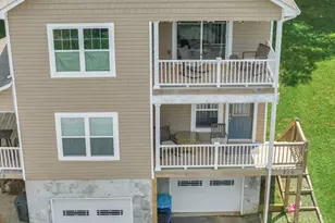 216 Stratford Ln, Boone, NC 28607 - Photo 3