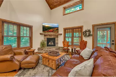 3947 Blackberry Crest Lane, Lenoir, NC 28645 - Photo 9