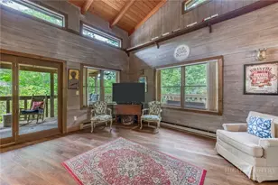392 Locust Rd, Newland, NC 28657 - Photo 11