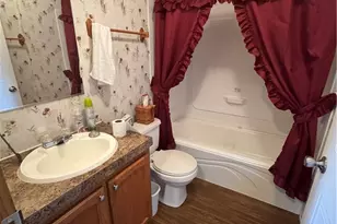 38 Sapphire Ln, Troutdale, VA 24378 - Photo 13