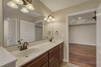 5205 South Oak Circle, Granite Falls, NC 28630 - Photo 33