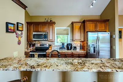 102 Red Oak Road, Beech Mountain, NC 28604 - Photo 17