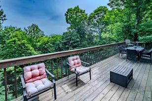 102 Red Oak Rd, Beech Mountain, NC 28604 - Photo 9