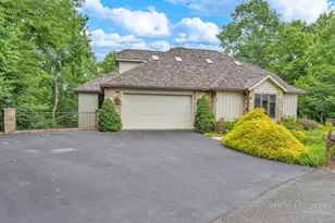 35 Crestview Ln, Banner Elk, NC 28604 - Photo 41