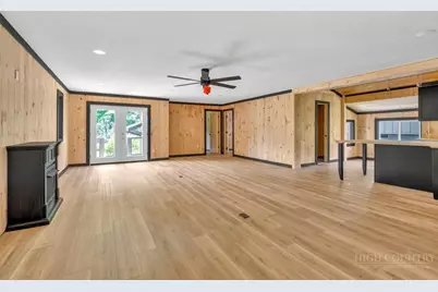 209 Meadow Loop, Newland, NC 28657 - Photo 5