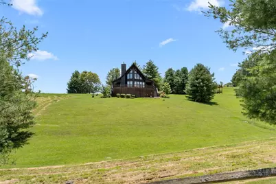 285 Black Bear Ridge, Sparta, NC 28675 - Photo 15