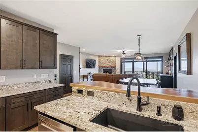 649 Craggy Pointe #20D, Sugar Mountain, NC 28604 - Photo 5
