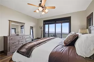 649 Craggy Pointe, Sugar Mountain, NC 28604 - Photo 21