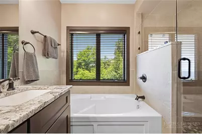 649 Craggy Pointe #20D, Sugar Mountain, NC 28604 - Photo 25