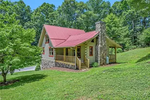 249 Candle St, West Jefferson, NC 28694 - Photo 5
