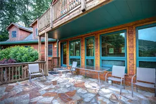 391 Camelot Dr, Banner Elk, NC 28604 - Photo 11