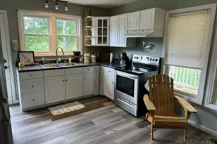 7176 Comers Rock Rd, Elk Creek, VA 24326 - Photo 3