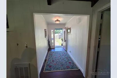 508 Laurel Lane, Newland, NC 28657 - Photo 5