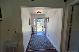 508 Laurel Ln, Newland, NC 28657 - Photo 5