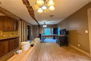 231 Fletcher Creek Ln, Purlear, NC 28665 - Photo 11