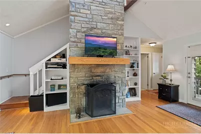 183 Lakeview Terrace, Blowing Rock, NC 28605 - Photo 5