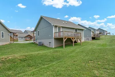 141 Pitts Way #127, Boone, NC 28645 - Photo 3