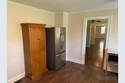 107 W Seventh Street, West Jefferson, NC 28694 - Photo 5